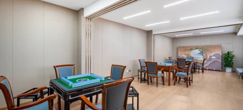 泉外楼酒店(重庆西南大学北碚地铁站店)图片