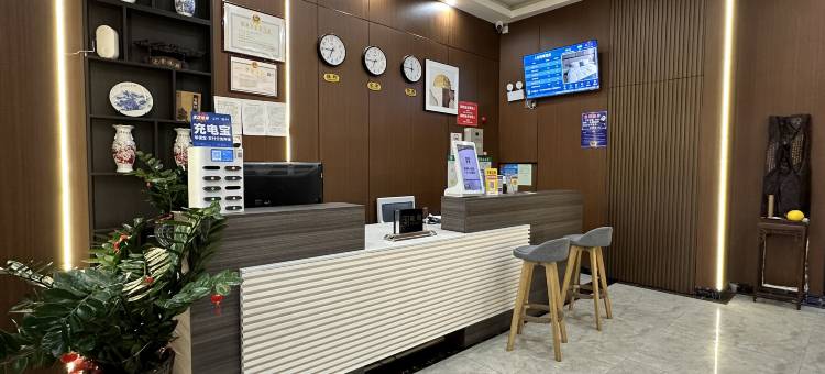 上品轻奢酒店(郴州北湖路兴隆步行街店)图片