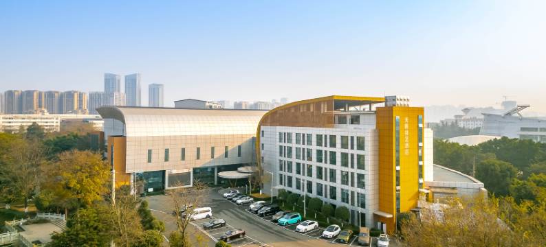 成都天簏林艺酒店(欢乐谷西南交大店)图片