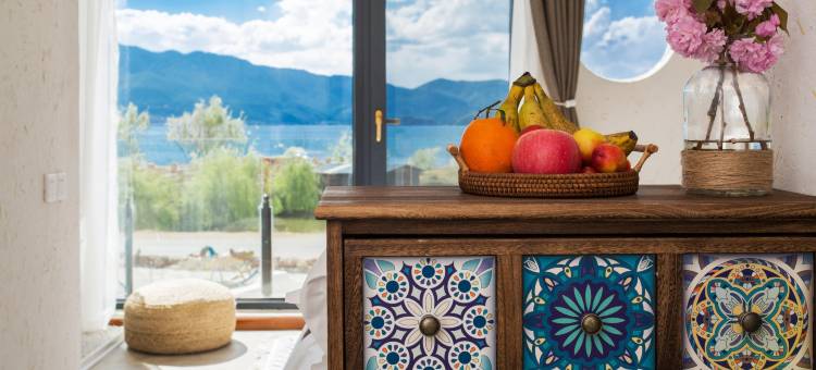 泸沽湖咕噜家湖景智能度假民宿图片