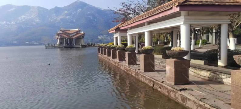 西昌向云端客栈图片