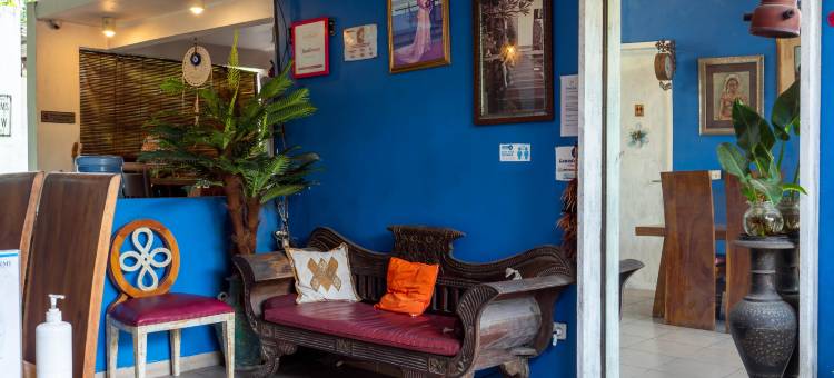 红多兹酒店-近巴厘岛沙努尔海滩(RedDoorz Near Pantai Sanur Bali)图片