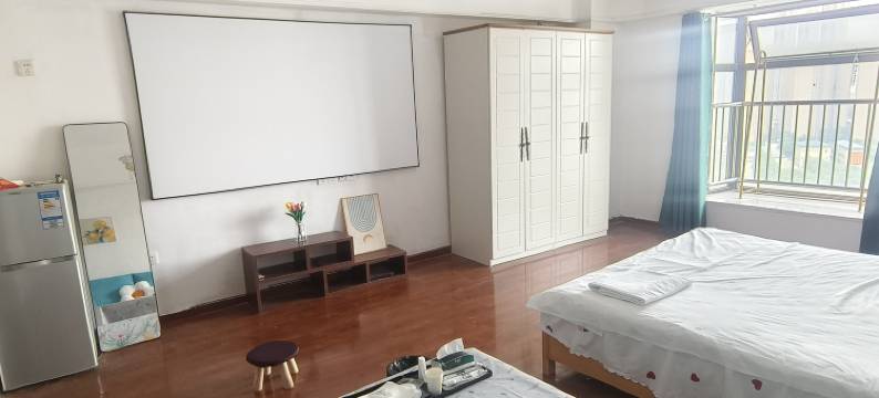 遇见民宿(武汉五环体育中心店)图片