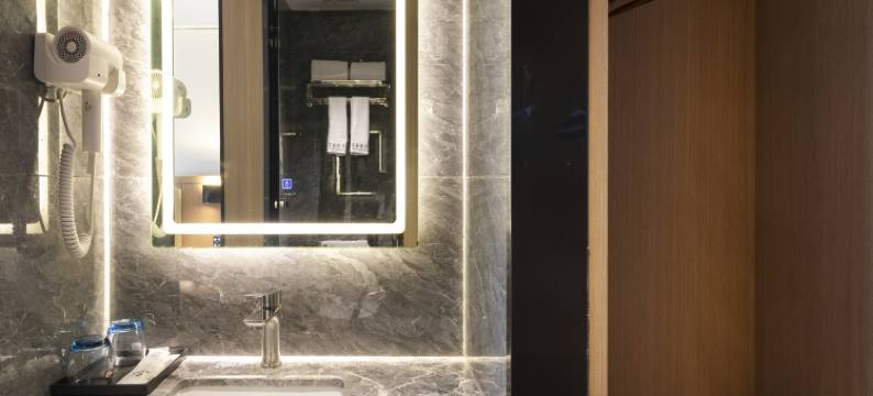 新纪元酒店(广州白云火车站聚龙地铁站店)图片