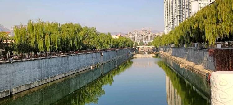 派酒店(石家庄鹿泉动物园店)图片