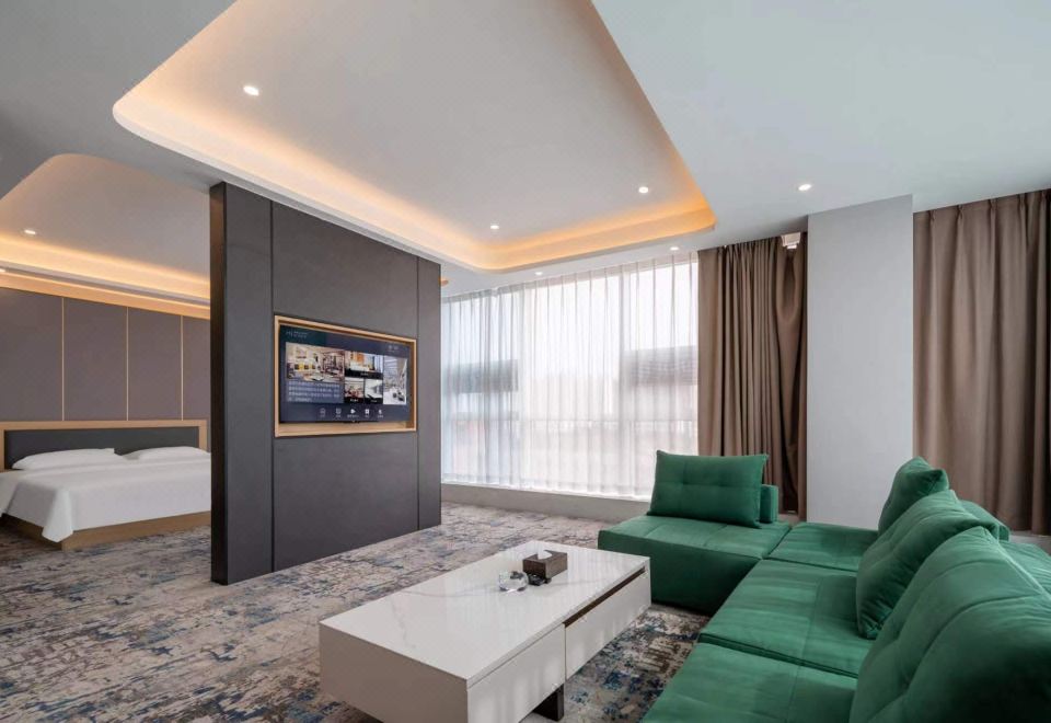  Hotel Overview