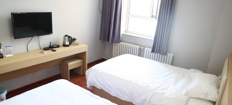 乌鲁木齐丽海商旅酒店(新疆财经大学店)图片