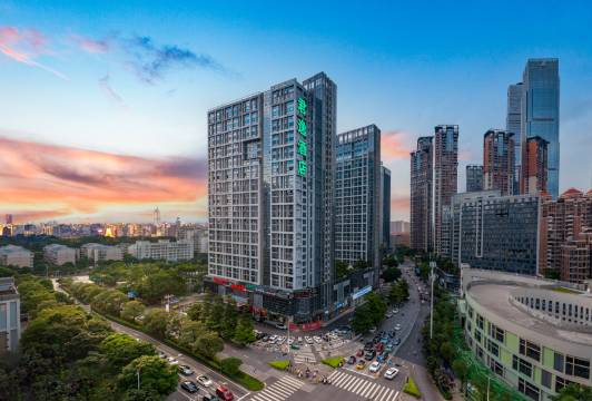 君逸酒店(南宁会展中心万象城店)