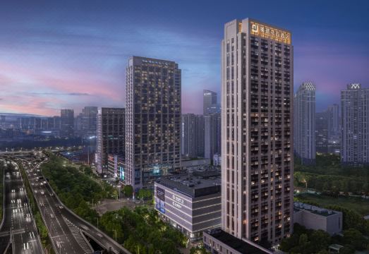 武汉楠璟花园S酒店（汉口火车站云飞路地铁站店）外景图