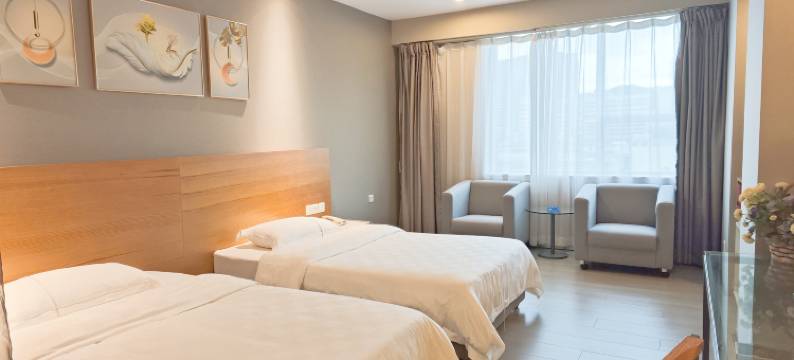 珠海凯迪克酒店(海滨泳场情侣路店)图片