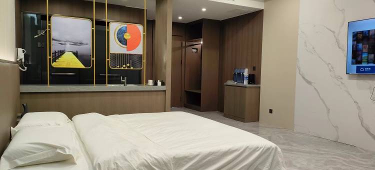 腾龙洗浴客房图片