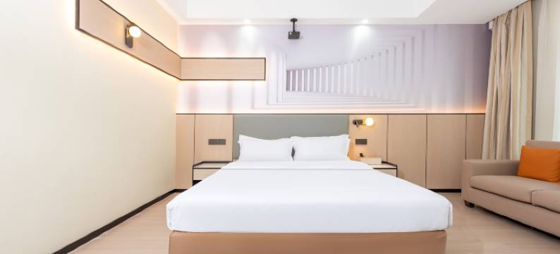 蓝湾假日酒店(盐城中南城大学城店)图片