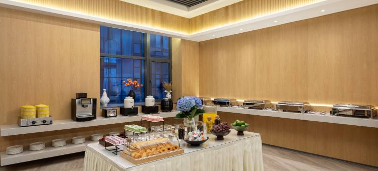 昆明巫家坝戴斯精选温德姆酒店图片