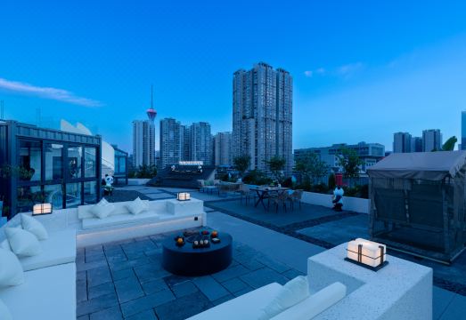 成都云朵酒店（春熙路太古里店）外景图