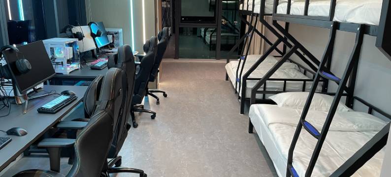 蓝速电竞民宿(兰州中心SOHO店)图片