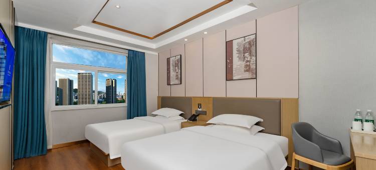 艺龙瑞云酒店(绿博新城店)图片