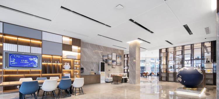 凯里亚德酒店(武汉王家湾四新大道地铁站店)图片