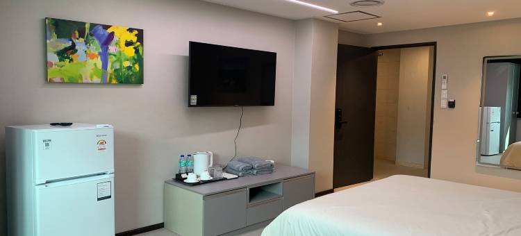 加莱拉港卡亚酒店(Hotel Kaya Puerto Galera)图片