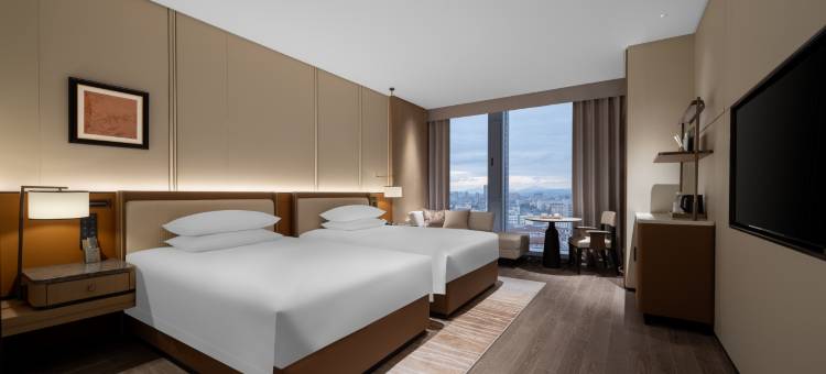 万固雷迪森广场酒店图片