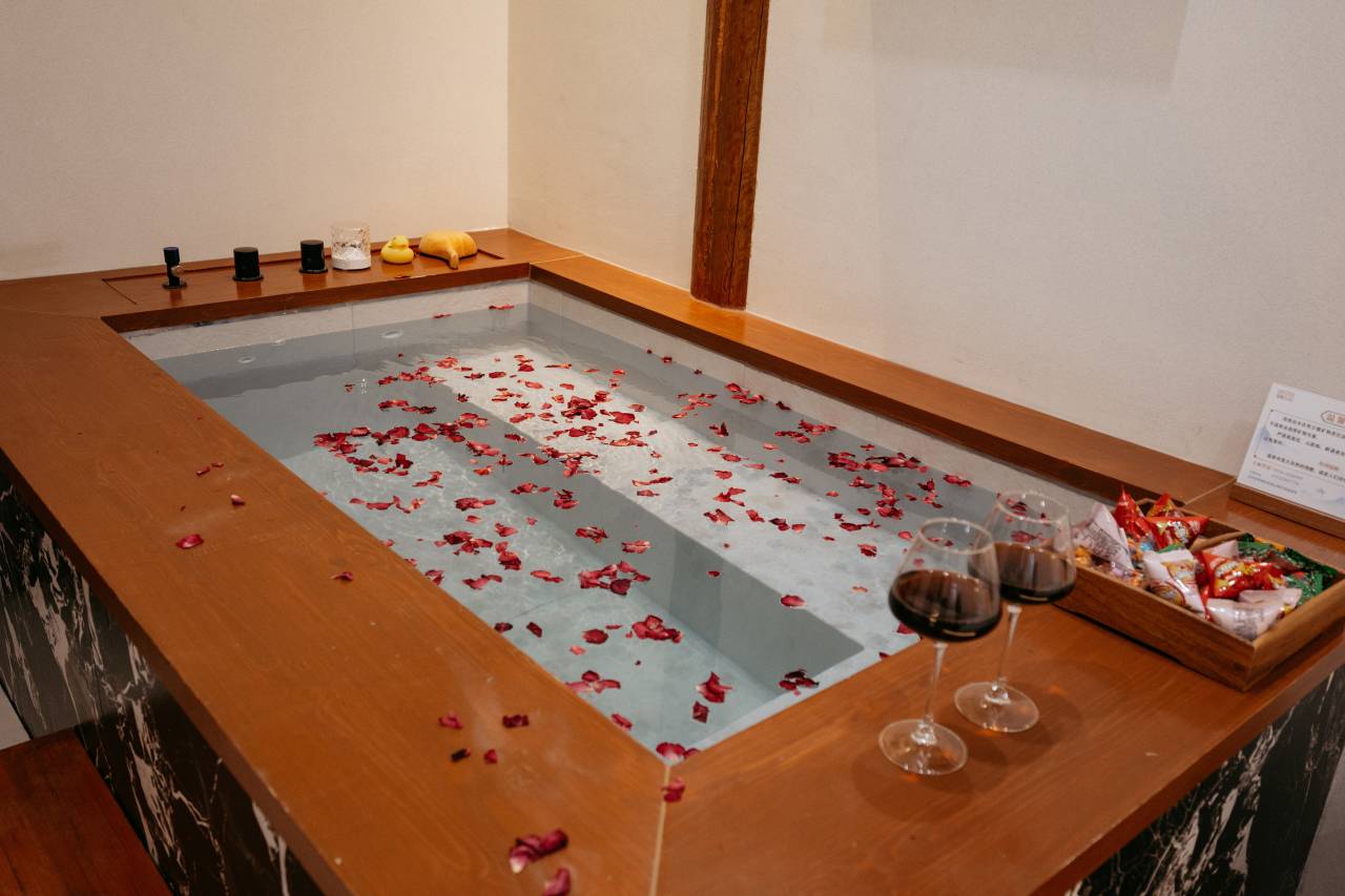 瑞应长春温泉民宿(忻州古城店)图片