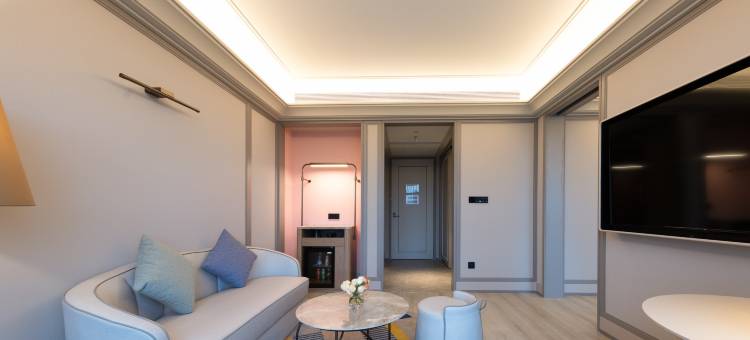 美居酒店(普陀山机场朱家尖蜈蚣峙码头店)图片