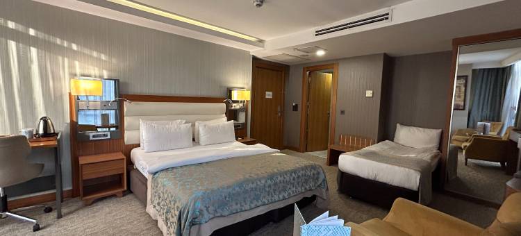 格兰德图尔库阿兹酒店(Grand Turkuaz Hotel)图片