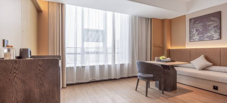 美豪丽致酒店(南宁朝阳广场地铁站三街两巷店)图片