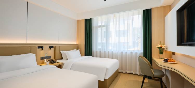 柏纳酒店(那拉提旅游风景区店)图片