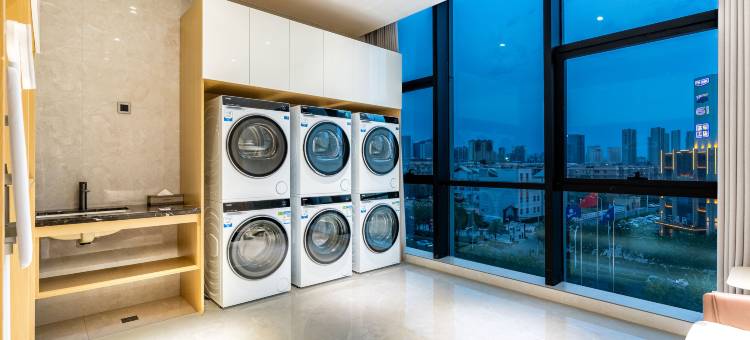 乌鲁木齐创新广场疆曼酒店图片