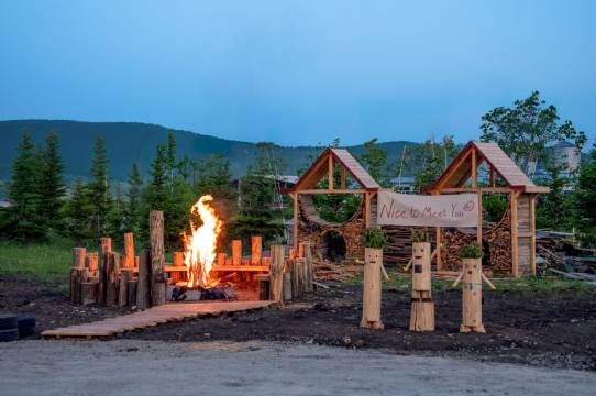 额尔古纳恩和俄罗斯族民族乡万庭望远山酒店图片