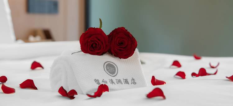 留白溪涧酒店(西江千户苗寨大北门店)图片