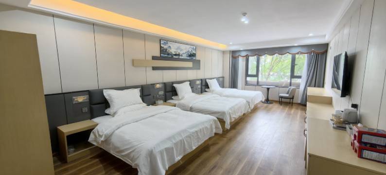 福家院菩巴康桑酒店图片