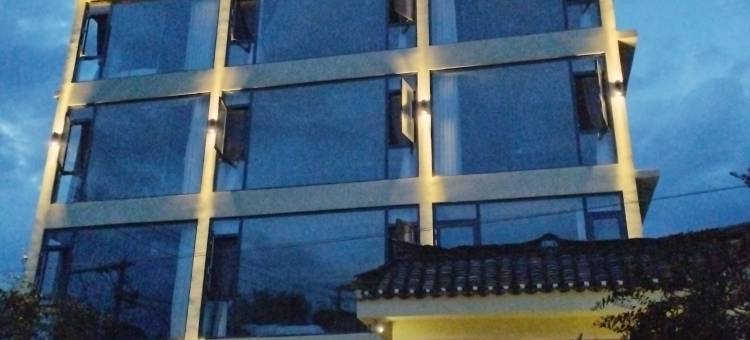 镜水楼台摄影客栈(相公山景区店)图片