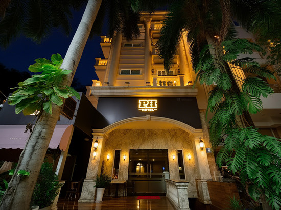 PH 酒店(西贡会展中心富美兴店)