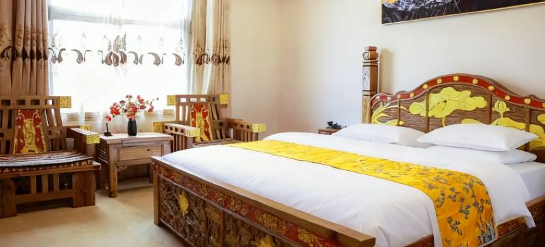 香格里拉冈仁波齐客栈(独克宗古城大佛寺转经筒店)图片