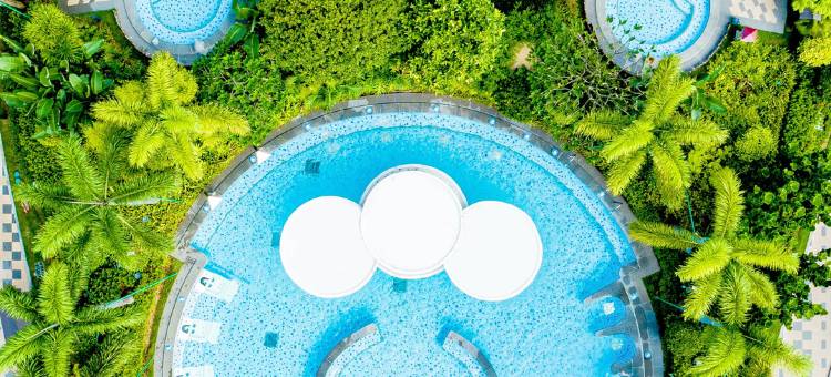 新兴悦天下温泉酒店图片