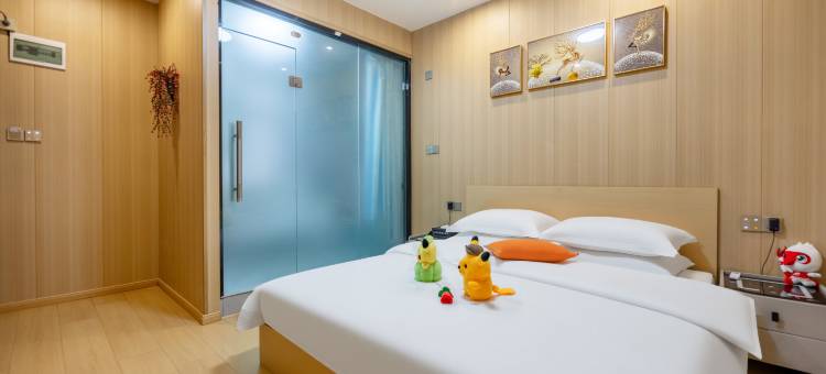 洋毅投影小院民宿(九江火车站第七中学店)图片