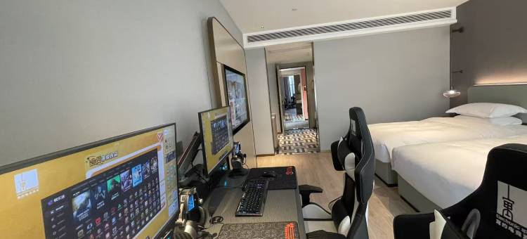 寓约电竞酒店·SUPER(广州白云马务地铁站店)图片