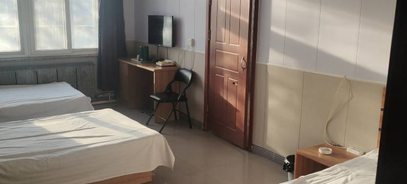 隆源军政招待所图片