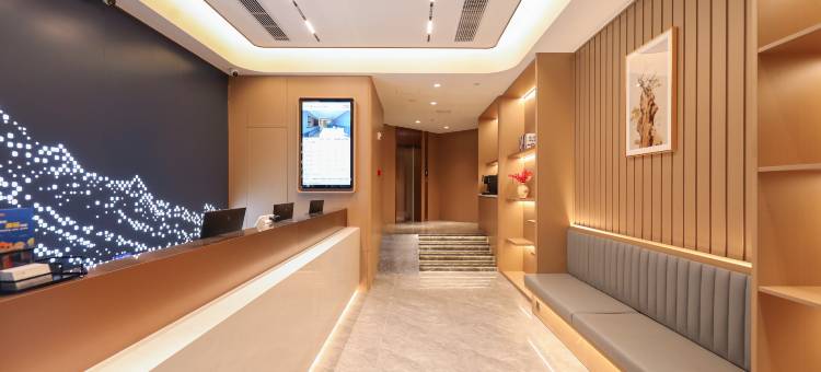 沐江南酒店(南京玄武湖玄武门地铁站店)图片