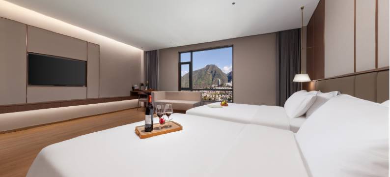 腾冲东湖温泉康养B座酒店(东湖公园店)图片