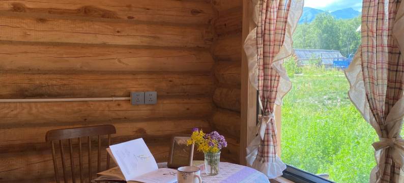 禾木穹庐驿站图片