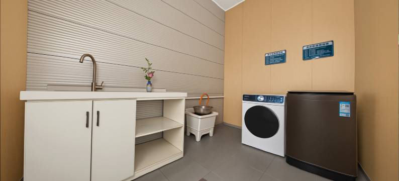 白金汉智慧酒店(新泰汽车总站店)图片