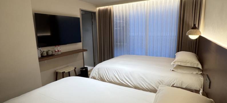 九华山喜樂居民宿 (肉身宝殿店)图片