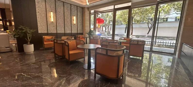 昆明怒江大峡谷酒店图片