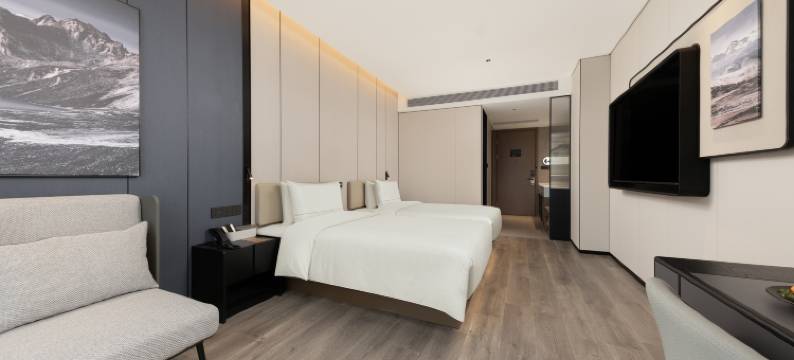 广州海珠中大地铁站亚朵酒店图片