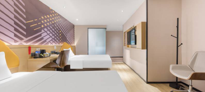 IU酒店(深圳福田口岸地铁站店)图片