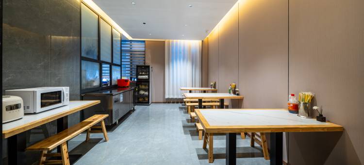 云境·智能酒店(锦海建材城省耕文化公园店)图片