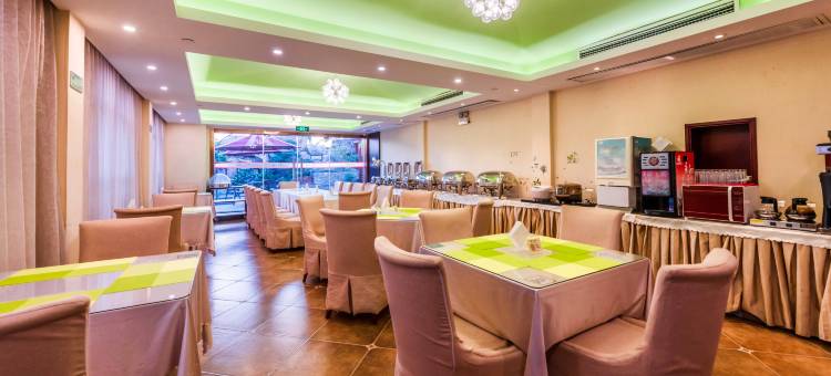 TOWO上品酒店(南昌八一广场丁公路北地铁站店)图片