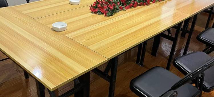 豪庭酒店(堆龙德庆区人和汽修店)图片